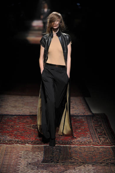 <strong>MAISON MARTIN MARGIELA｜メゾン マルタン マルジェラ</strong>　2012年春夏コレクション速報