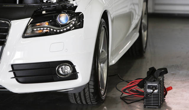 <strong>AUDI Twin-Cup｜アウディ ツインカップ</strong>　テスター類もスタンバイされている