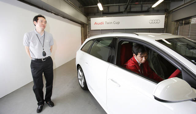<strong>AUDI Twin-Cup｜アウディ ツインカップ</strong>　審査員は一挙一動を厳しくチェックする