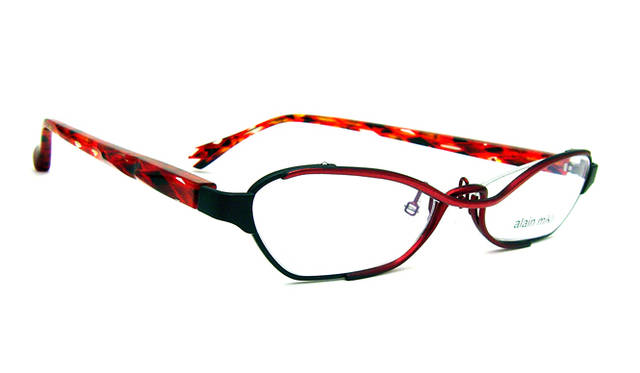 <strong>alain mikli｜アラン ミクリ</strong>　「NEW TITANIUM COLLECTION」　「WIRE LOOP」予定価格4万4100円（AL1170）