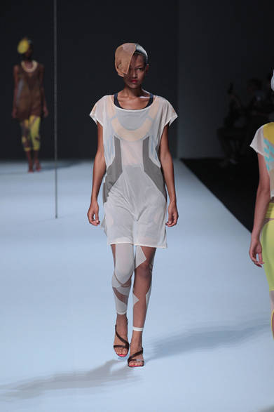 <strong>ISSEY MIYAKE｜イッセイミヤケ</strong>　2012年春夏コレクション速報！