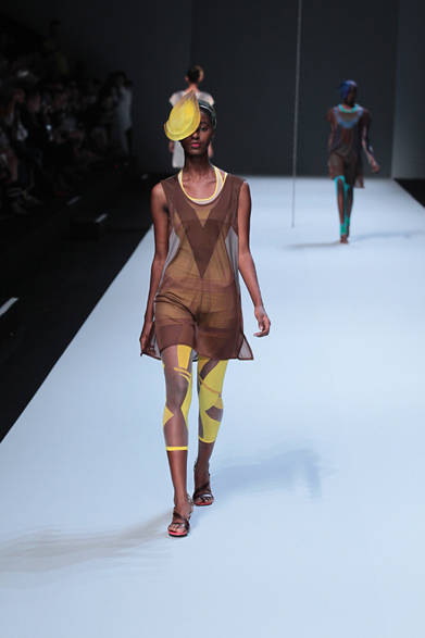 <strong>ISSEY MIYAKE｜イッセイミヤケ</strong>　2012年春夏コレクション速報！