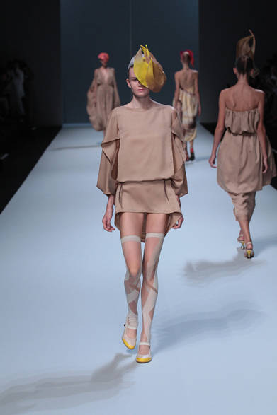 <strong>ISSEY MIYAKE｜イッセイミヤケ</strong>　2012年春夏コレクション速報！