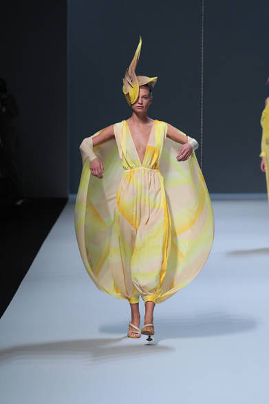 <strong>ISSEY MIYAKE｜イッセイミヤケ</strong>　2012年春夏コレクション速報！