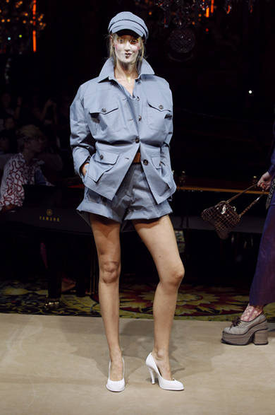 SS12_Westwood_043 <strong>VIVIENNE WESTWOOD GOLD LABEL|ヴィヴィアン・ウエストウッド・ゴールドレーベル</strong> 2012年春夏コレクション速報!