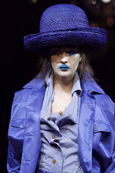 SS12_Westwood_047 <strong>VIVIENNE WESTWOOD GOLD LABEL|ヴィヴィアン・ウエストウッド・ゴールドレーベル</strong> 2012年春夏コレクション速報!