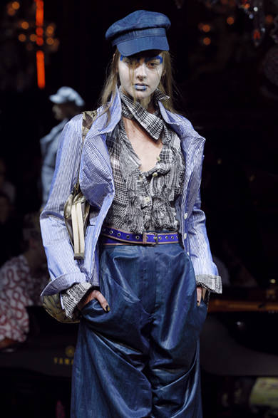 SS12_Westwood_051 <strong>VIVIENNE WESTWOOD GOLD LABEL|ヴィヴィアン・ウエストウッド・ゴールドレーベル</strong> 2012年春夏コレクション速報!