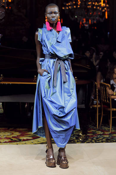 <strong>VIVIENNE WESTWOOD GOLD LABEL｜ヴィヴィアン・ウエストウッド・ゴールドレーベル</strong>　2012年春夏コレクション速報！