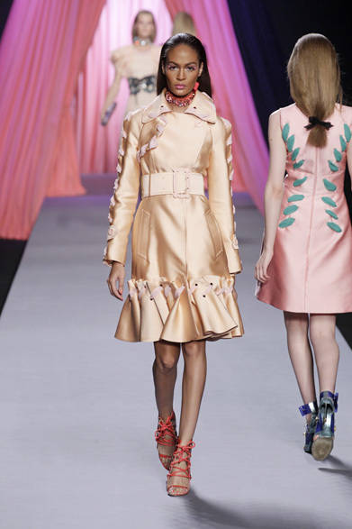 <strong>VIKTOR&ROLF｜ヴィクター＆ロルフ</strong>　2012年春夏コレクション速報！