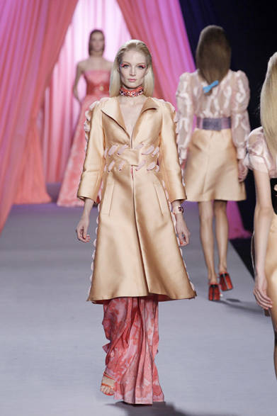 <strong>VIKTOR&ROLF｜ヴィクター＆ロルフ</strong>　2012年春夏コレクション速報！