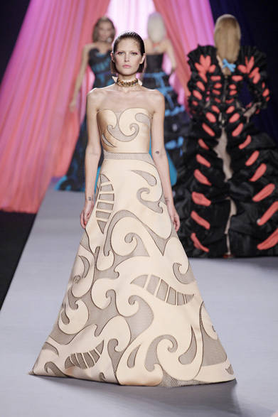 <strong>VIKTOR&ROLF｜ヴィクター＆ロルフ</strong>　2012年春夏コレクション速報！