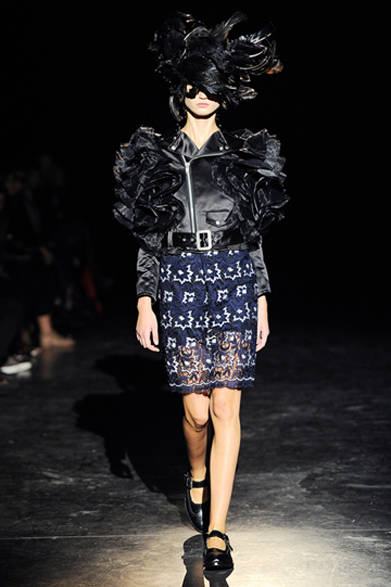 <strong>JUNYA WATANABE COMME des GARÇONS｜ジュンヤ・ワタナベ・コム デ ギャルソン</strong>　2012年春夏コレクション速報！