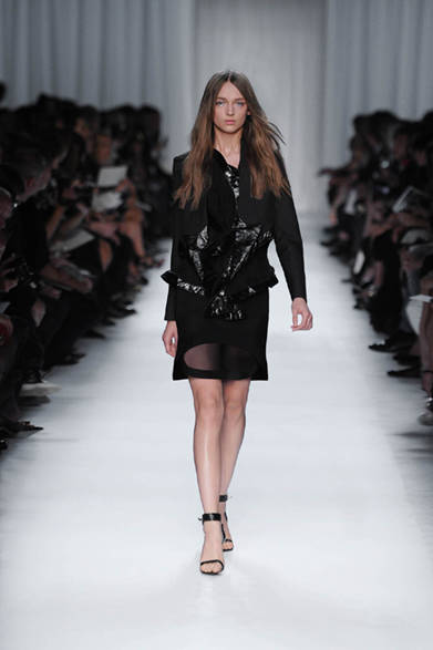 14_10_bd <strong>Givenchy by Riccardo Tisci|ジバンシィ バイ リカルド ティッシ</strong> 2012年春夏コレクション速報!