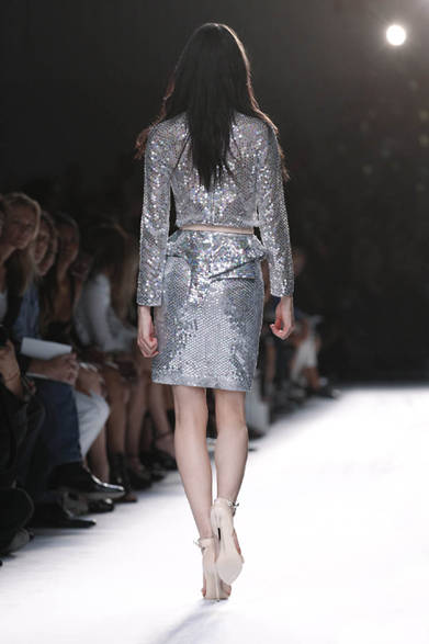 44_29_Dos_bd <strong>Givenchy by Riccardo Tisci|ジバンシィ バイ リカルド ティッシ</strong> 2012年春夏コレクション速報!