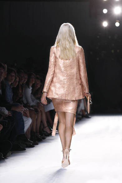 55_38_Dos_bd <strong>Givenchy by Riccardo Tisci|ジバンシィ バイ リカルド ティッシ</strong> 2012年春夏コレクション速報!