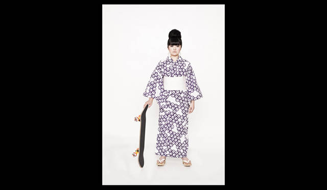 <strong>TAKAHASHI HIROKO</strong>　effect | STNDING EN NI EN