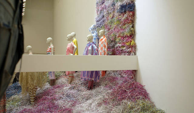 <strong>東京オペラシティ アートギャラリー｜「感じる服 考える服：東京ファッションの現在形」展</strong>　mintdesigns