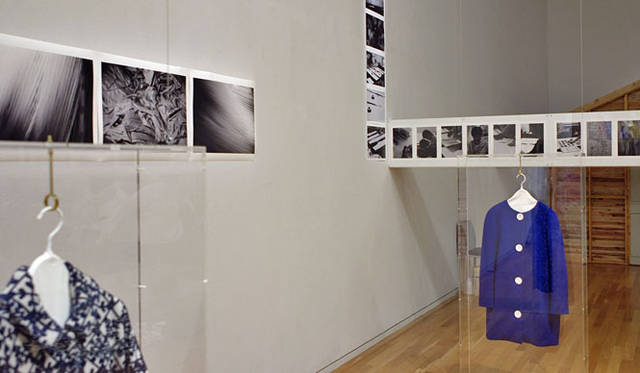 <strong>東京オペラシティ アートギャラリー｜「感じる服 考える服：東京ファッションの現在形」展</strong>　minä perhonen