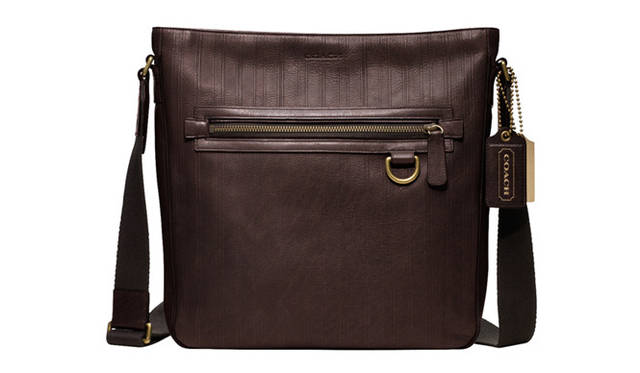 <strong>COACH│コーチ</strong>　ブリーカー レガシー エンボスドフィールド バッグ [W30×H32×D5cm] 6万4050円