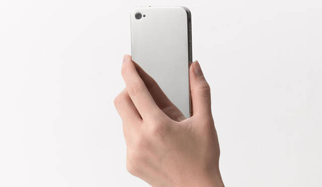 <strong>METAPHYS｜メタフィス</strong>　 iPhone4/4S用カバー「haku」