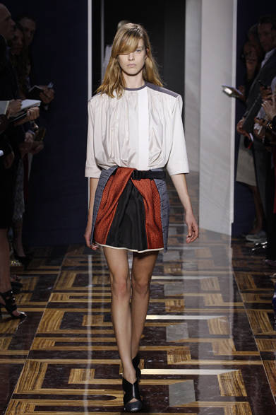 <strong>BALENCIAGA｜バレンシアガ</strong>　2012年春夏コレクション速報　©MONICA FEUDI