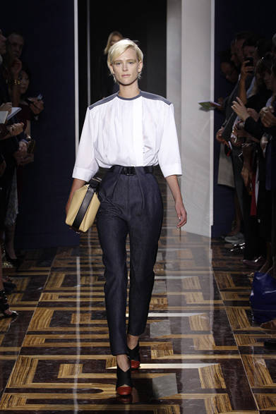 <strong>BALENCIAGA｜バレンシアガ</strong>　2012年春夏コレクション速報　©MONICA FEUDI