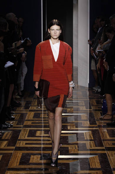 <strong>BALENCIAGA｜バレンシアガ</strong>　2012年春夏コレクション速報　©MONICA FEUDI