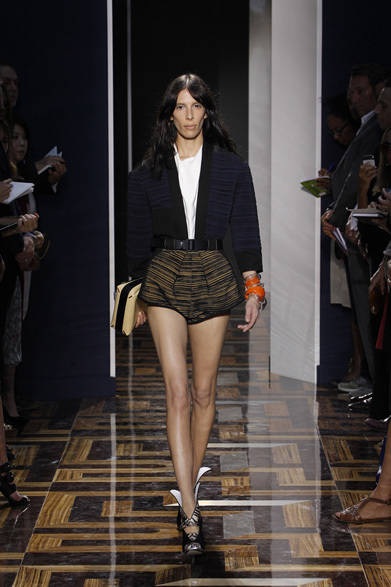 <strong>BALENCIAGA｜バレンシアガ</strong>　2012年春夏コレクション速報　©MONICA FEUDI