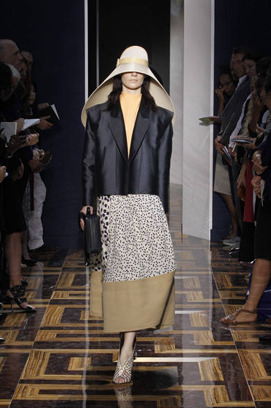 <strong>BALENCIAGA｜バレンシアガ</strong>　2012年春夏コレクション速報　©MONICA FEUDI