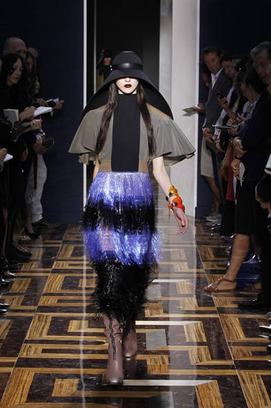 <strong>BALENCIAGA｜バレンシアガ</strong>　2012年春夏コレクション速報　©MONICA FEUDI
