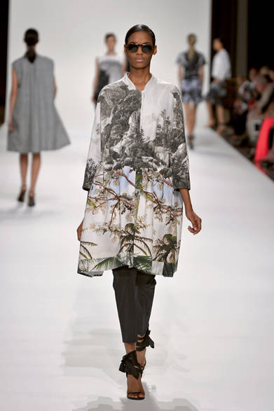 <strong>DRIES VAN NOTEN｜ドリス ヴァン ノッテン</strong>　2012年春夏コレクション速報