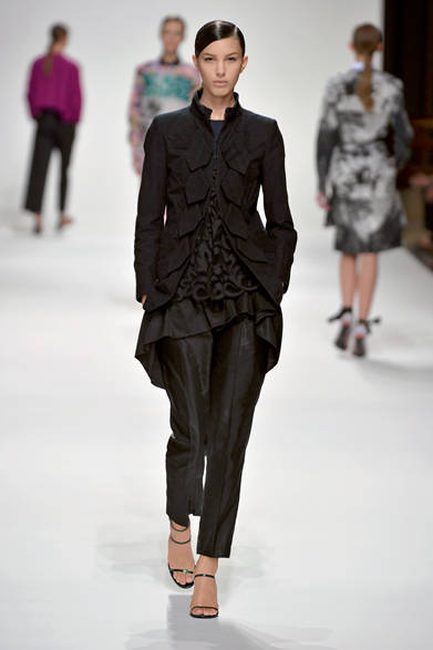 <strong>DRIES VAN NOTEN｜ドリス ヴァン ノッテン</strong>　2012年春夏コレクション速報