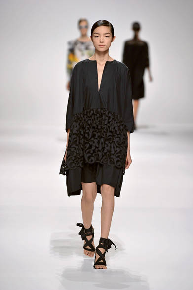 <strong>DRIES VAN NOTEN｜ドリス ヴァン ノッテン</strong>　2012年春夏コレクション速報