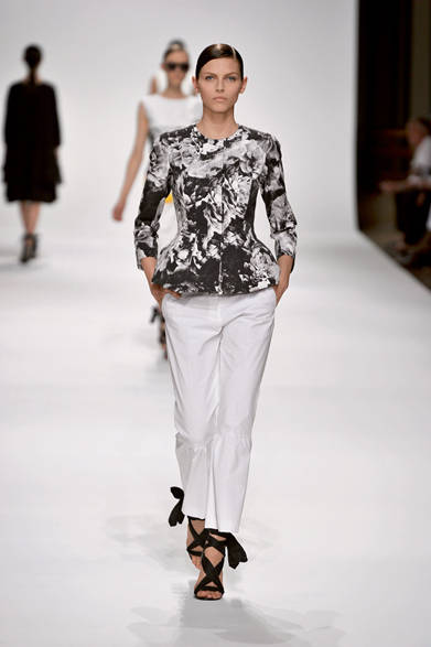 <strong>DRIES VAN NOTEN｜ドリス ヴァン ノッテン</strong>　2012年春夏コレクション速報