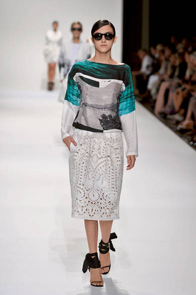 <strong>DRIES VAN NOTEN｜ドリス ヴァン ノッテン</strong>　2012年春夏コレクション速報