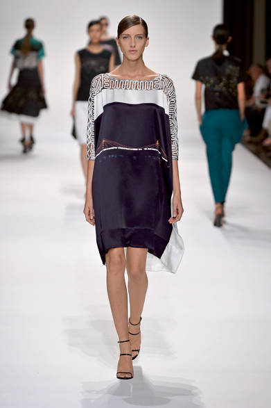 <strong>DRIES VAN NOTEN｜ドリス ヴァン ノッテン</strong>　2012年春夏コレクション速報