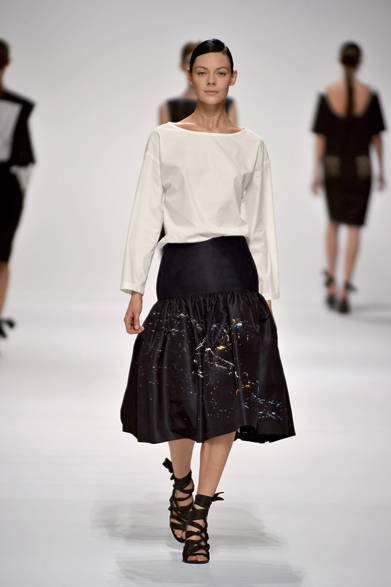 <strong>DRIES VAN NOTEN｜ドリス ヴァン ノッテン</strong>　2012年春夏コレクション速報