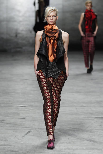 <strong>HAIDER ACKERMANN｜ハイダー アッカーマン</strong>　2012年春夏コレクション速報