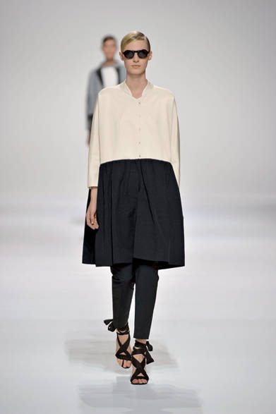 <strong>DRIES VAN NOTEN｜ドリス ヴァン ノッテン</strong>　2011年秋冬コレクション速報　