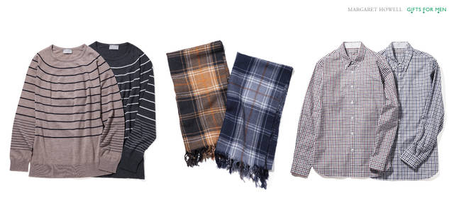 <strong>MARGARET HOWELL｜マーガレット・ハウエル</strong>　左から／ジョンスメドレー社別注ボーダーニット 各3万7800円、チェックスカーフ 各3万450円（すべてマーガレット・ハウエル）、ボタンダウンシャツ 各2万4150円（ともにMHL.）