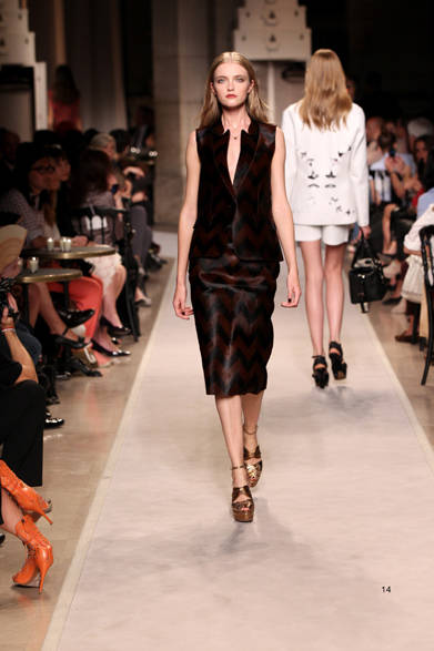 <strong>LOEWE｜ロエベ</strong>　2012年春夏コレクション速報