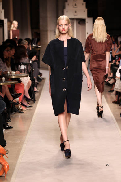 <strong>LOEWE｜ロエベ</strong>　2012年春夏コレクション速報