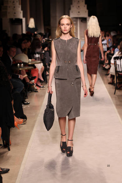 <strong>LOEWE｜ロエベ</strong>　2012年春夏コレクション速報