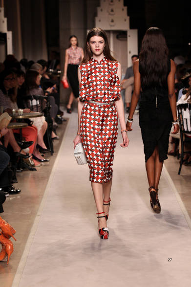 <strong>LOEWE｜ロエベ</strong>　2012年春夏コレクション速報