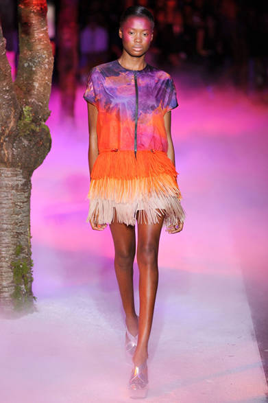 <strong>MONCLER GAMME ROUGE｜モンクレール ガム・ルージュ</strong>　2012年春夏コレクション速報