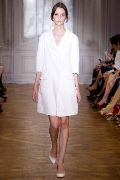 <strong>NINA RICCI｜ニナ リッチ</strong>　2012年春夏コレクション速報