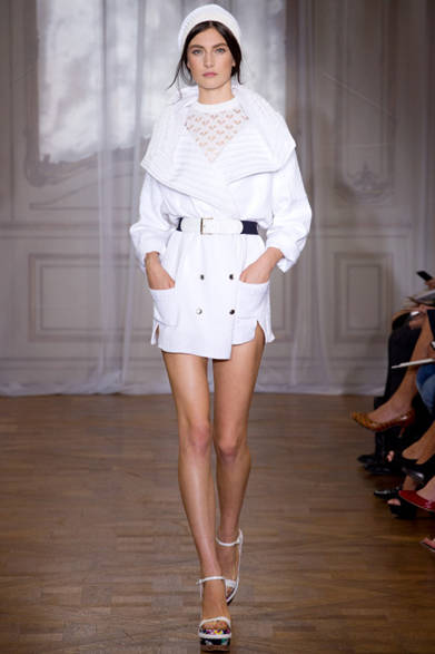 <strong>NINA RICCI｜ニナ リッチ</strong>　2012年春夏コレクション速報