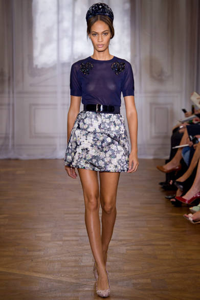 <strong>NINA RICCI｜ニナ リッチ</strong>　2012年春夏コレクション速報