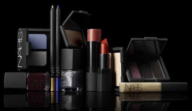 <strong>NARS｜ナーズ</strong>　「ホリデーコレクション」