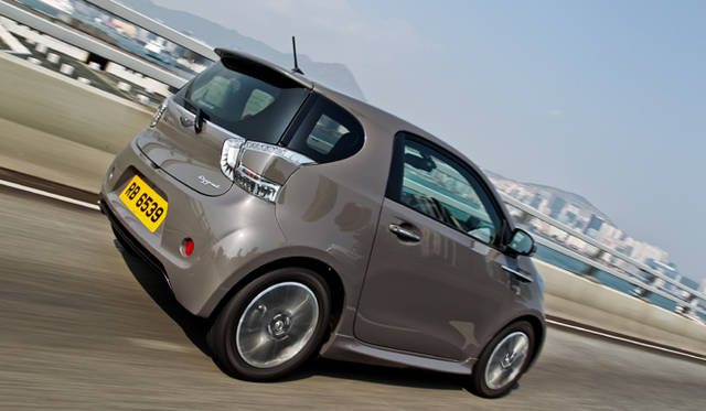 <strong>ASTON MARTIN Cygnet｜アストンマーティン シグネット</strong>　